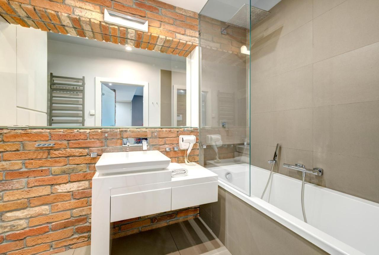 3 City Apartments - Waterlane Valhalla 그단스크 외부 사진